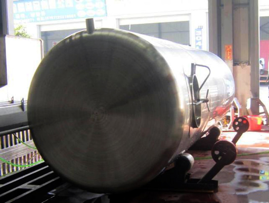 Horizontal Storage Tank Unloaded